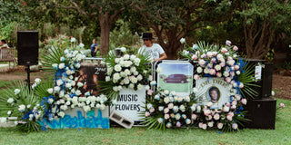 Flower installation with 2Pac and Dr Dre